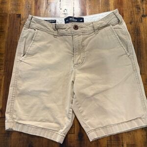 Hollister Skinny Beach Prep Fit Epic Flex Khaki Shorts - Men's W28